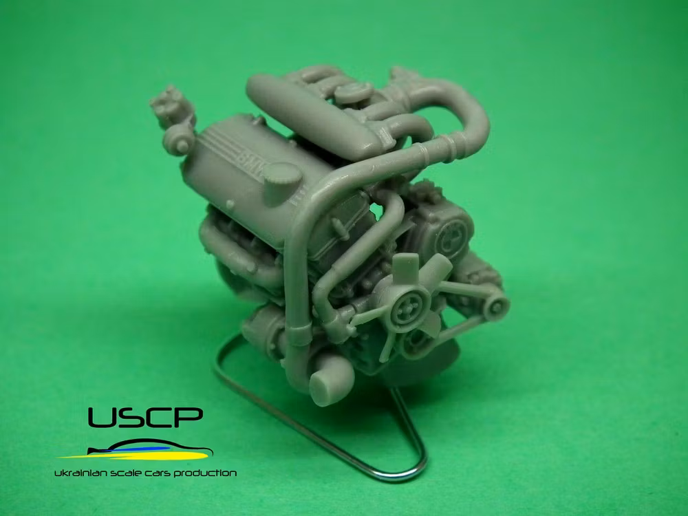 BMW 2002 Turbo Engine bay set 1/24