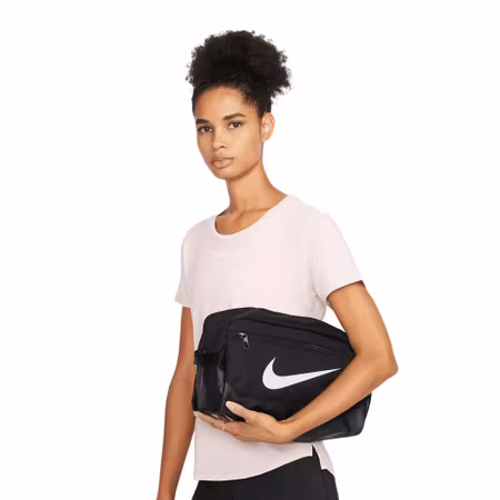 Skopåse med separat förvaring och återvunnet material | Nike