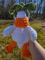 Della Duck 🪿 - broderte øyne