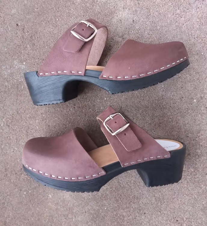 Britta Mjuktoffel i Nougatbrun Nubuck