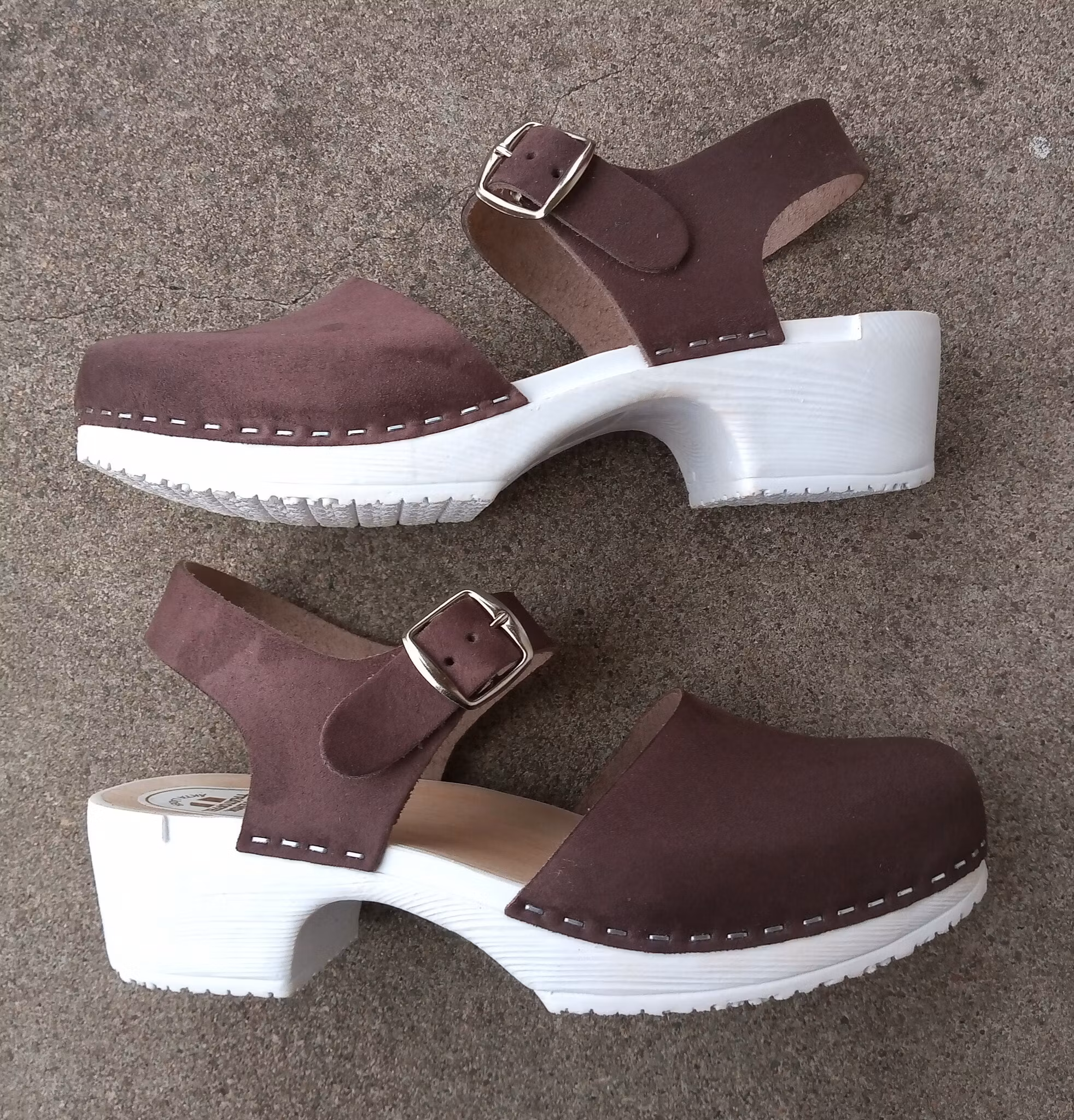 Cornelia Mjuktoffel i brun nubuck