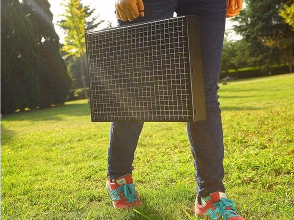 Turistgrill -Bärbar hopfällbar resväska för turistgrill-Kolgrill