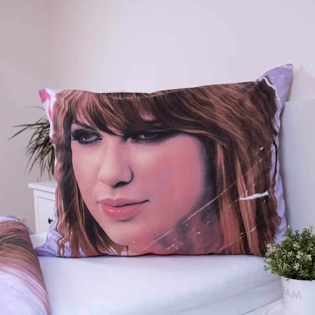 Taylor Swift Swift påslakanset 140x200cm, 70x90 cm