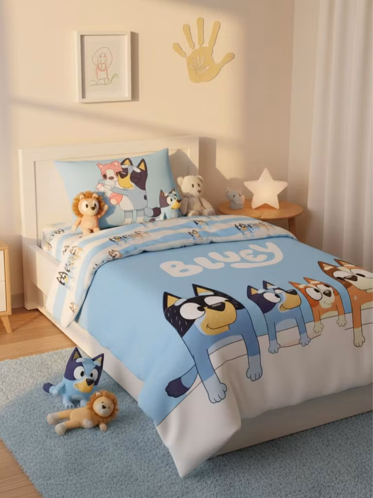 Bluey Family sängkläderset 140x200cm, 70x90 cm