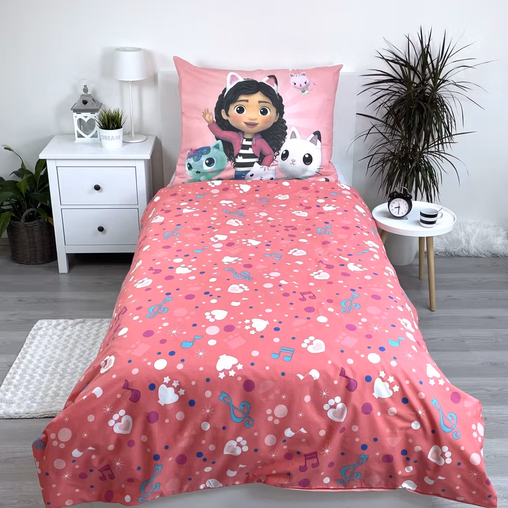 Gabby's Dollhouse Peaceful sängkläder 140x200cm, 70x90 cm