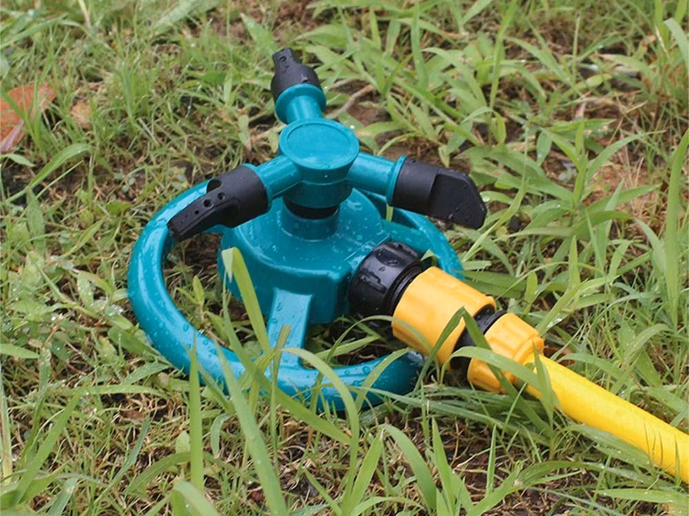 Trädgårdsspridare för gräs Roterande 360° justerbar