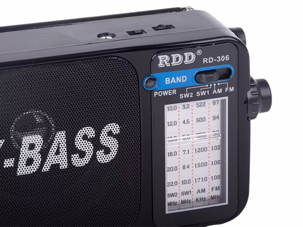 Bärbar radio FM/AM/SW med ficklampa – RDD RD-306 X-BASS -Svart
