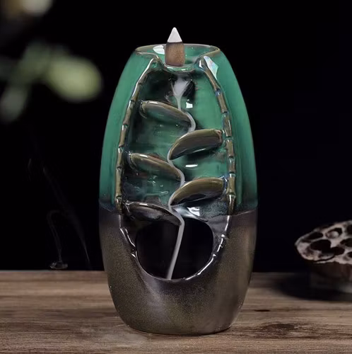 Keramisk backflow rökelsebrännare – vattenfallseffekt med 55 dofter