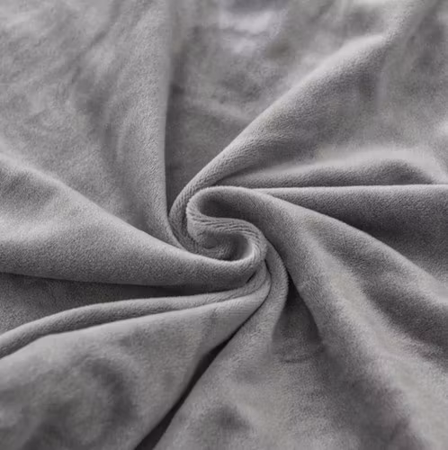 Stolsöverdrag grå sammet – elastiskt skydd för stolar