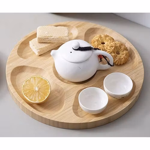 Roterande serveringsbräda i bambu – perfekt för ost & snacks