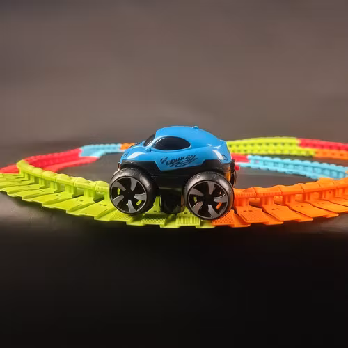 Flexibel bilbana 4,8 m – LED bil & 192 delar