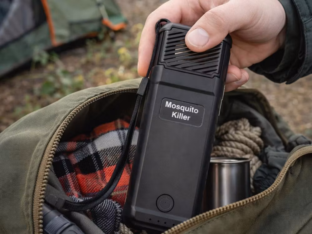 Svart portabel myggavvisare USB – 6 refiller ingår