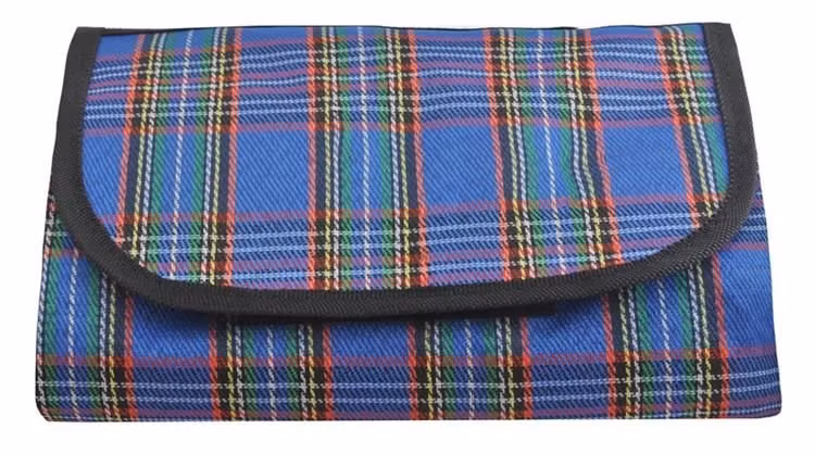 Waterproof picnic blanket blue 145x180 cm - foldable beach blanket