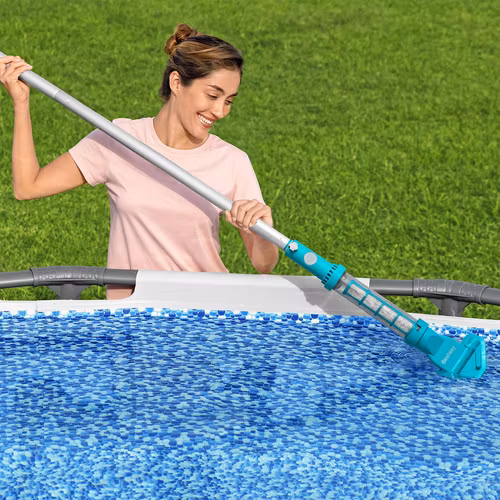 BESTWAY 58771 Sladdlös Pooldammsugare – Poolrengöring USB