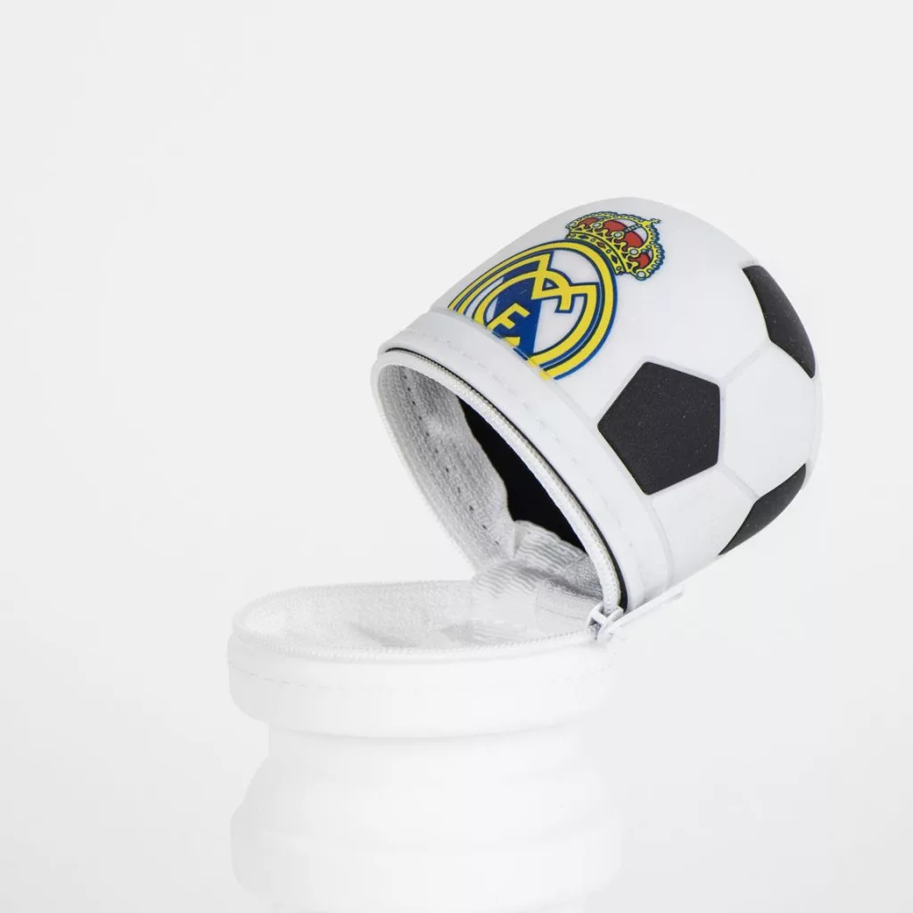 Real Madrid White 3D pennfodral 20 cm – vitt