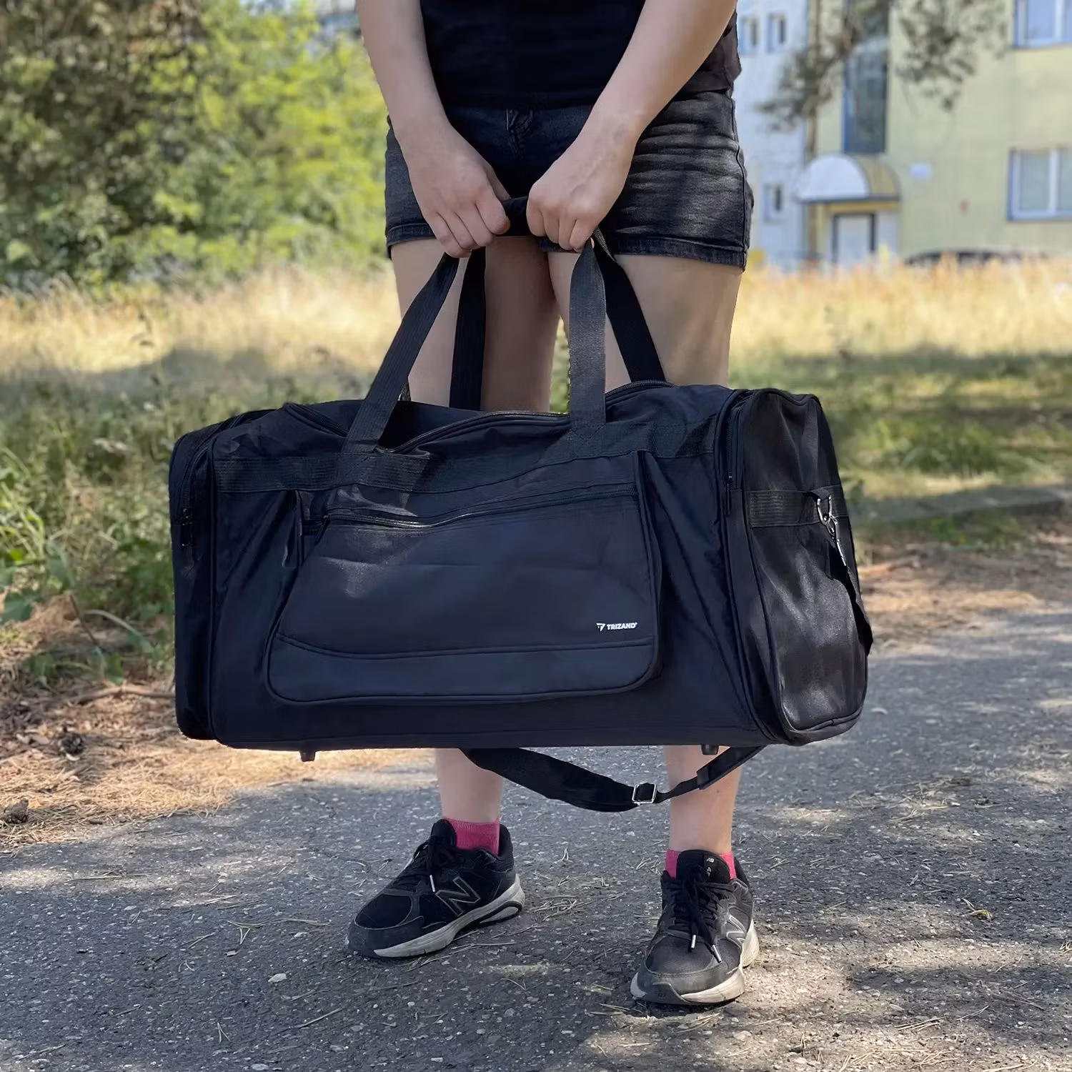 Sports Bag 70 L – Large Travel Bag with Shoulder Strap