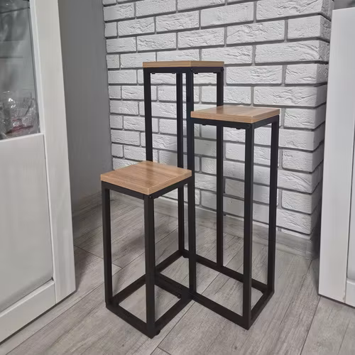 Blomställning 3 Nivåer – Metall & MDF i Loftstil