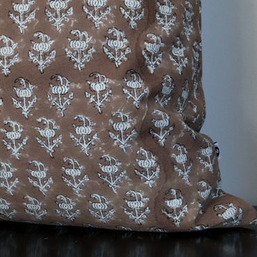 Kuddfodral Bruno i 100% bomull, handtryckt