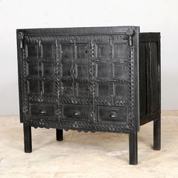 Vintage sideboard Majlis
