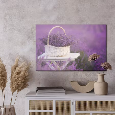 Canvastavla - Wicker basket with lavender