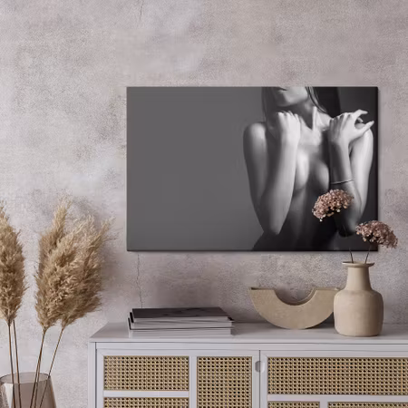 Canvastavla - Posing sexy woman