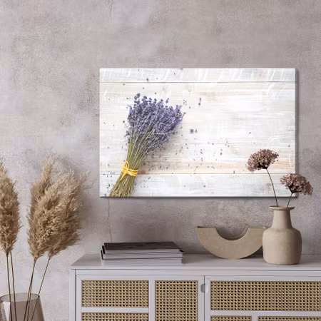 Canvastavla - Lavender on a background of wooden boards