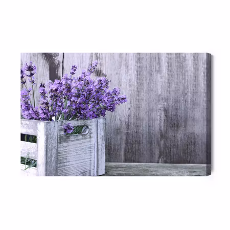 Canvastavla - Lavender flowers in a wooden case