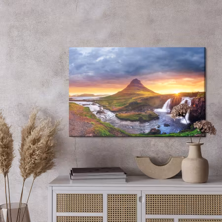 Canvastavla - Icelandic waterfalls at sunset