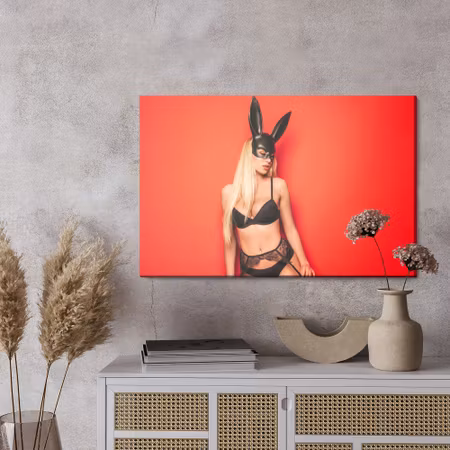 Canvastavla - Woman in bunny costume