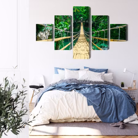 Canvastavla - Bamboo bridge in a tropical forest