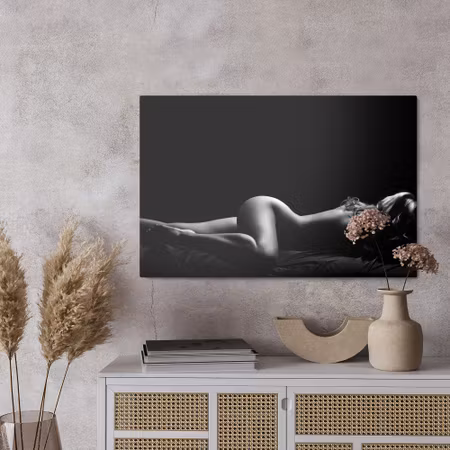 Canvastavla - A woman in an erotic pose