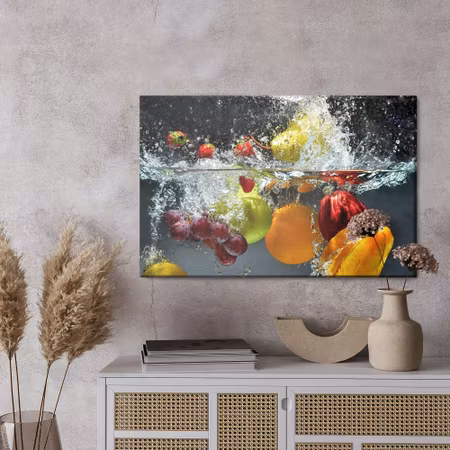 Canvastavla - Fruit in the water