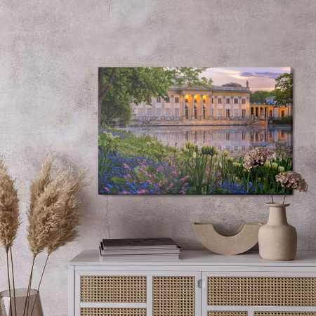 Canvastavla - Palace in warsaw and flowers