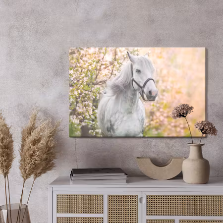 Canvastavla - Horse on a background of flowers