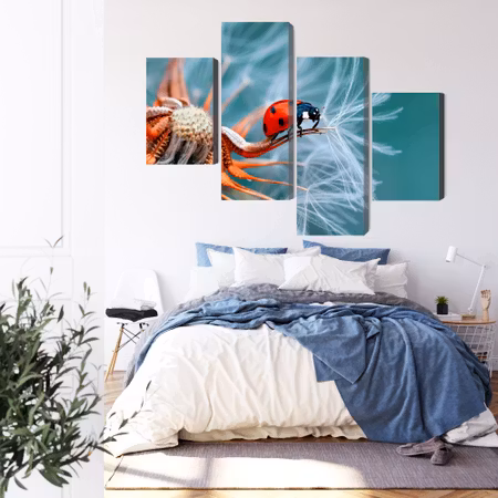 Canvastavla - Ladybug on a dandelion in macro scale