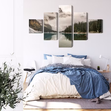 Canvastavla - Moraine Lake in banff national park,