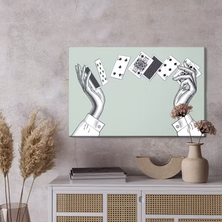 Canvastavla - Female hands with playing cards