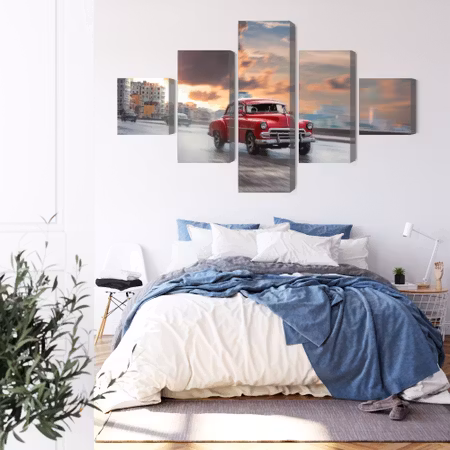 Canvastavla - Historic car on the road