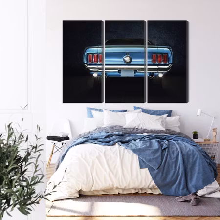 Canvastavla - The back of an old ford mustang