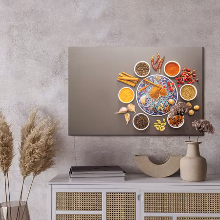 Canvastavla - Colorful plate with spices