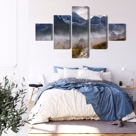 Canvastavla - Misty landscape with hala g?sienicowa in