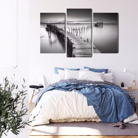 Canvastavla - A dilapidated pier