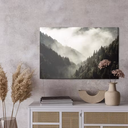 Canvastavla - High mountain in mist and cloud