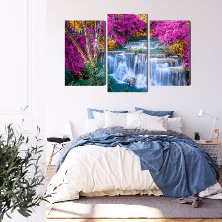 Canvastavla - A waterfall in the fall season