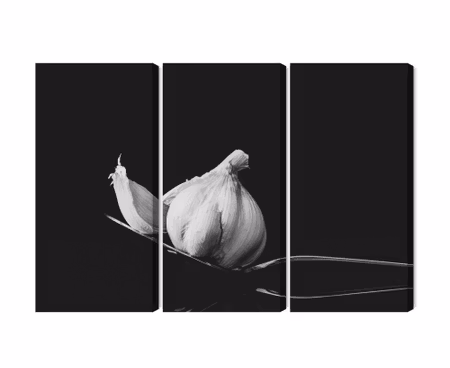 Canvastavla - A tablespoon of garlic