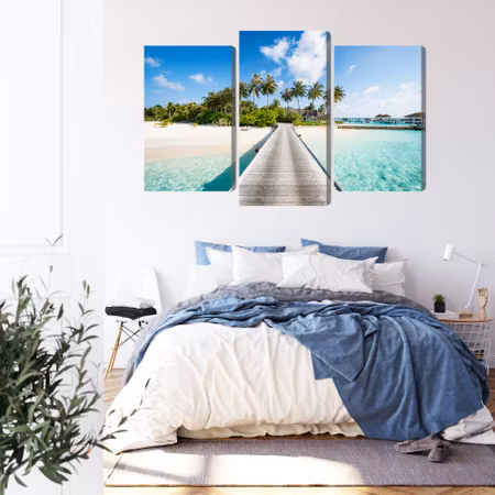 Canvastavla - View of the tropical island