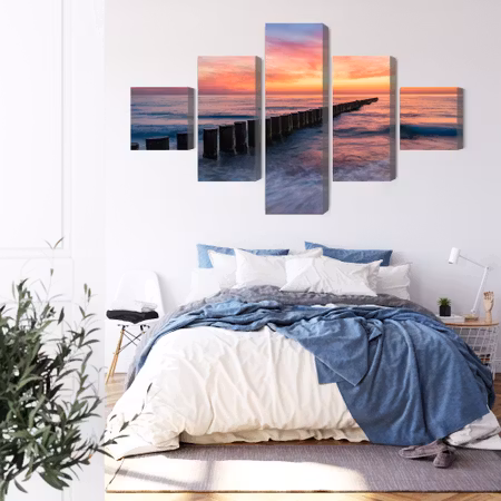 Canvastavla - The baltic sea with wooden breakwaters