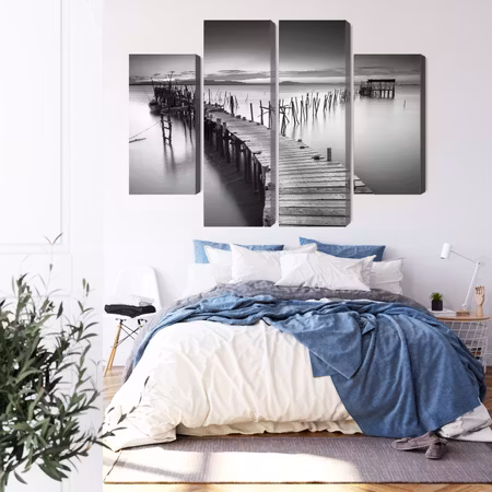 Canvastavla - A dilapidated pier