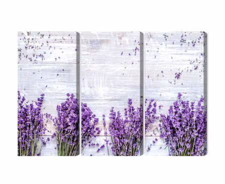 Canvastavla - Lavender flowers on a rustic wooden