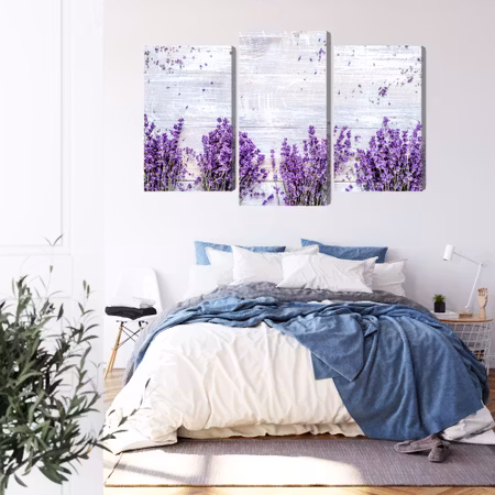 Canvastavla - Lavender flowers on a rustic wooden